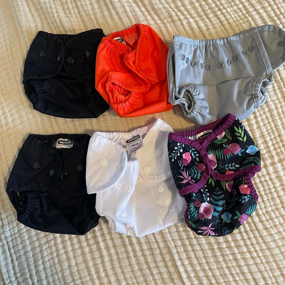 Lot of Six 6 Thirsties Snap Duo Wrap Diaper Covers Reusable Size 1 (6-18 lbs)